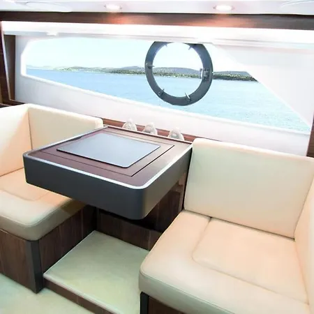 Sealine Whiteshell * تورّيفيِخا