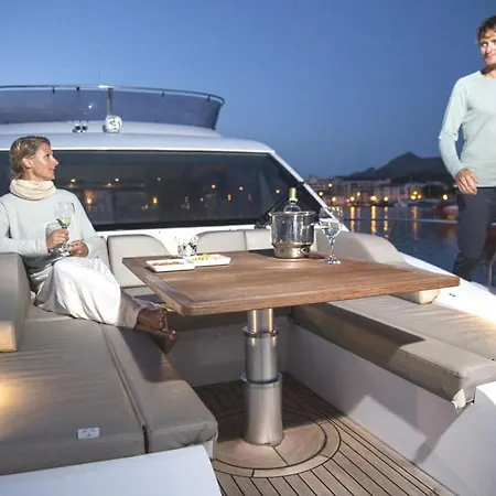بوتيل Sealine Whiteshell تورّيفيِخا