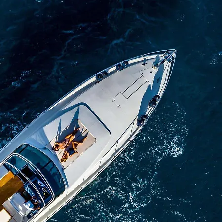 Sealine Whiteshell بوتيل