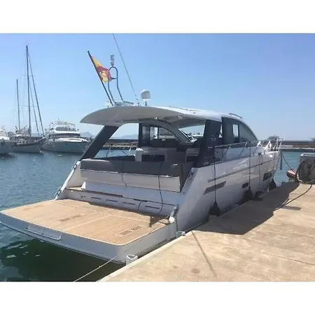 Sealine Whiteshell بوتيل تورّيفيِخا