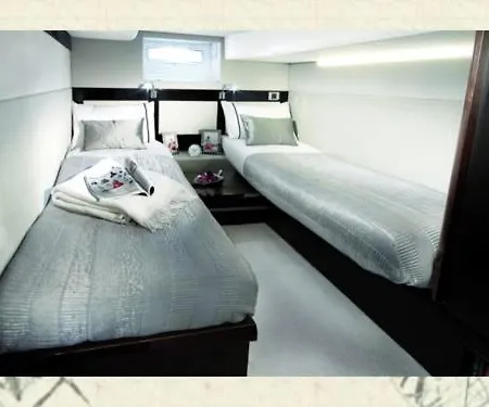 Sealine Whiteshell تورّيفيِخا