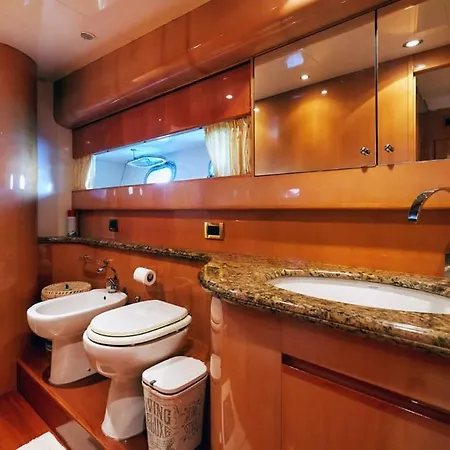 Sealine Whiteshell بوتيل تورّيفيِخا