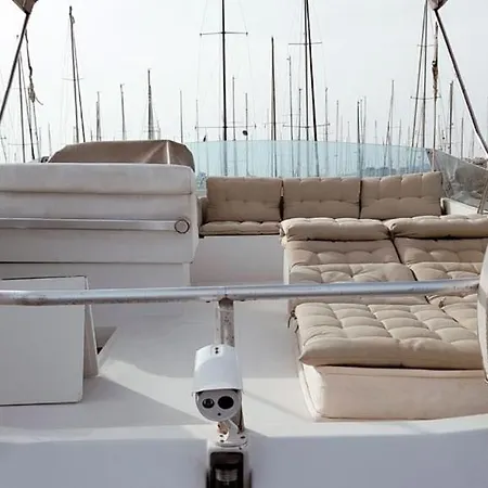 بوتيل Sealine Whiteshell تورّيفيِخا